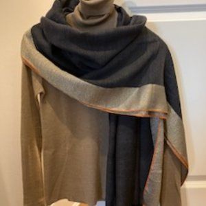 India Hicks "Queen's Highway" shawl